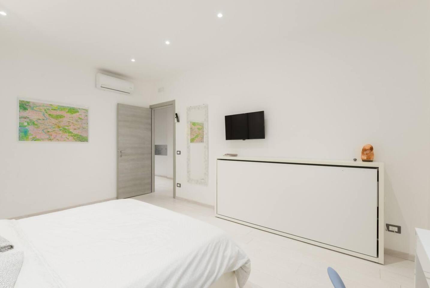 Romeeyes2020 Apartment Exterior photo