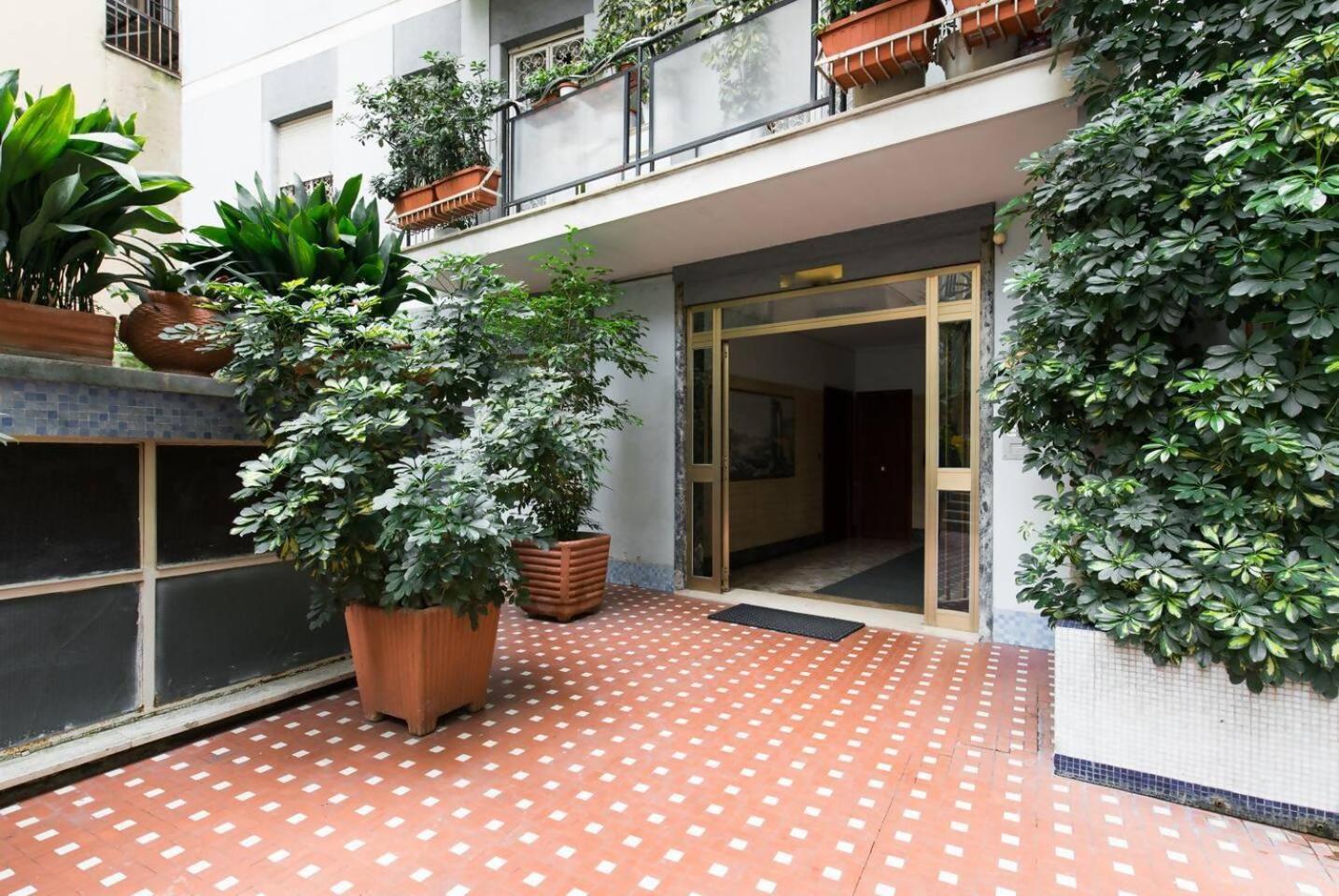 Romeeyes2020 Apartment Exterior photo